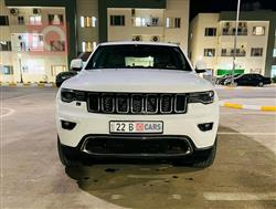 جیپ گراند شیرۆکی